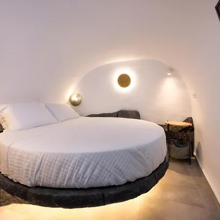 Lejlighed Elia 2 Bedroom Cavehouse With Indoor Jacuzzi *