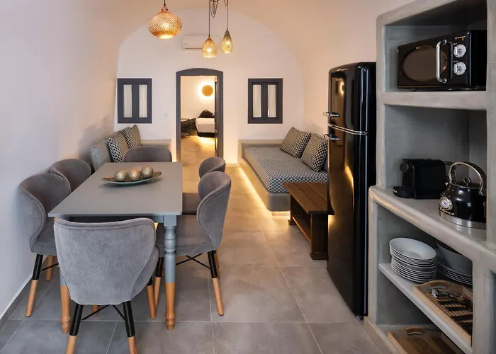 Elia 2 Bedroom Cavehouse With Indoor Jacuzzi * Вотон