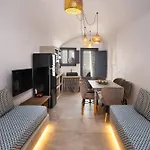 Elia 2 Bedroom Cavehouse With Indoor Jacuzzi Apartamento Vóthon