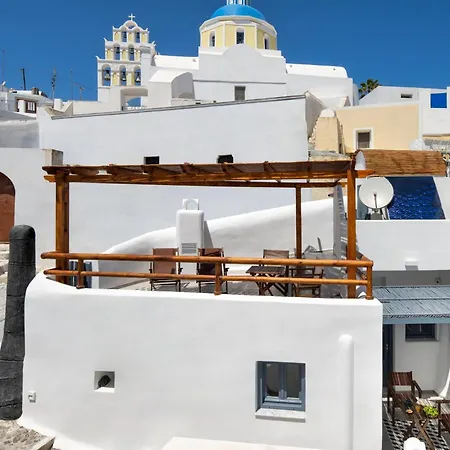 Elia 2 Bedroom Cavehouse With Indoor Jacuzzi