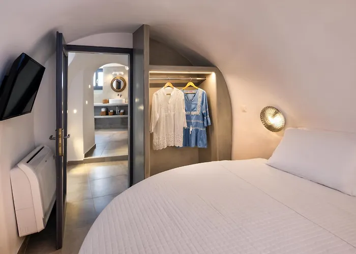 Elia 2 Bedroom Cavehouse With Indoor Jacuzzi Apartamento *