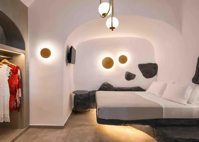 Elia 2 Bedroom Cavehouse With Indoor Jacuzzi Lägenhet