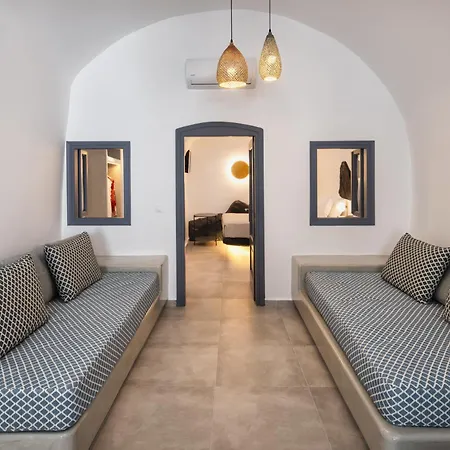 Elia 2 Bedroom Cavehouse With Indoor Jacuzzi Vóthon
